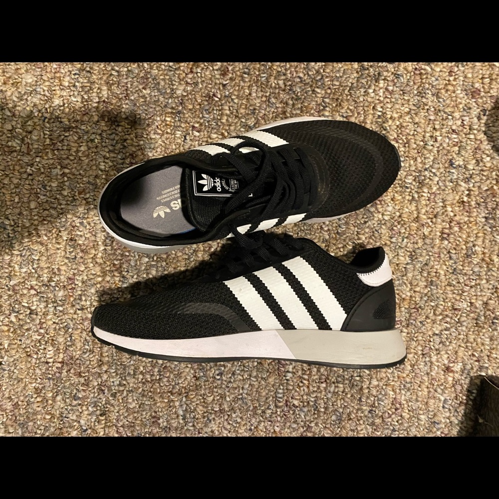 Adidas size 9.5